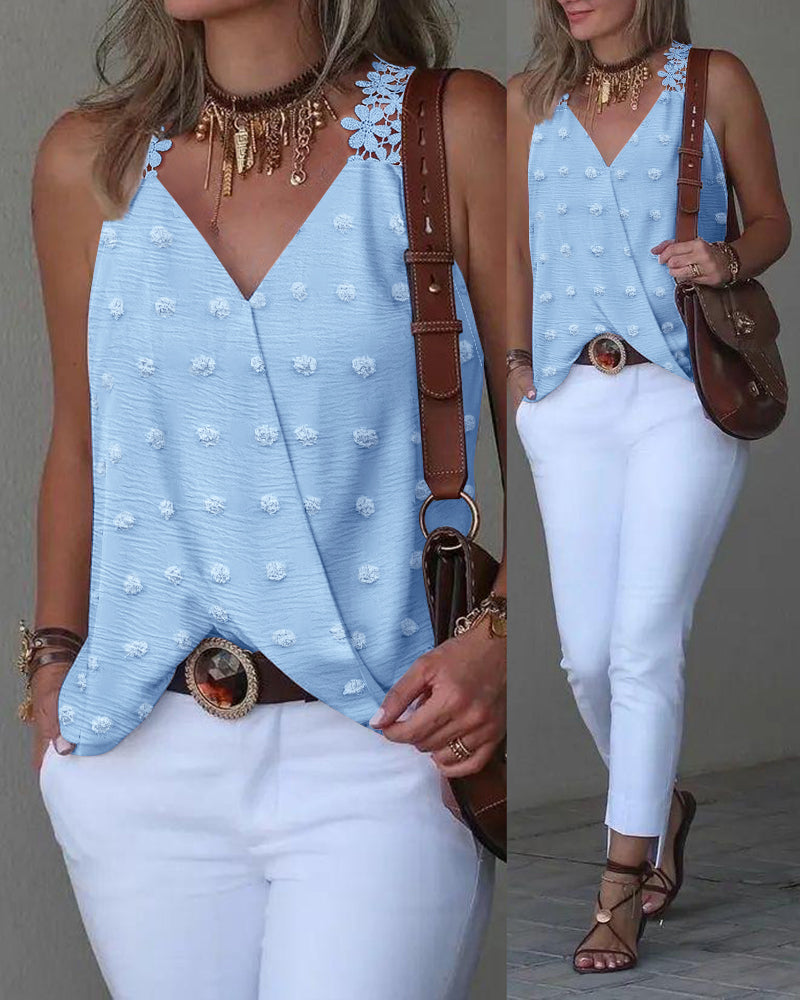 3D Decor Overlap V Neck Lace Crochet Thick Strap Tank Top