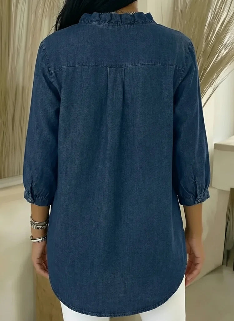 Nieuwe collectie 🔥 Casual denim shirt met V-hals en ruches voor dames