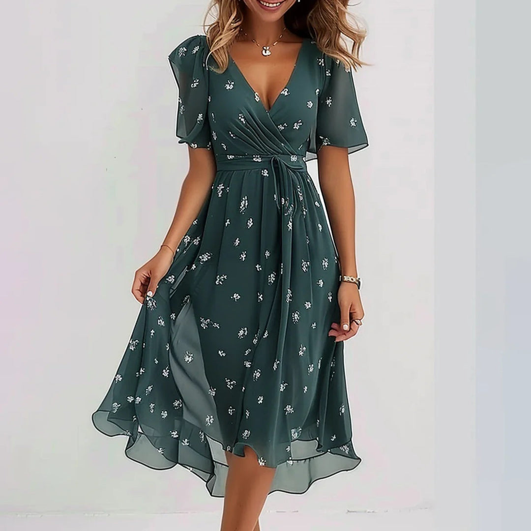 Lina™ | Stylish Dress with Short Sleeves