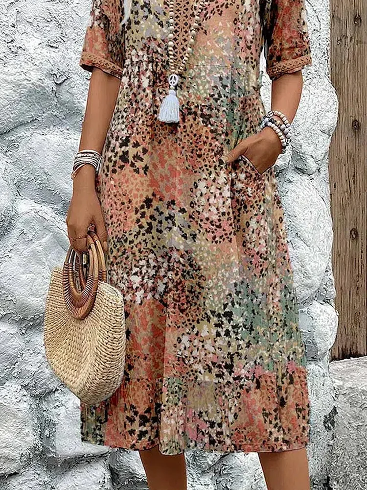 Fatima - Dress with Floral Design